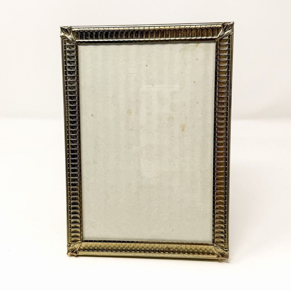 Vintage Gold Tone Metal Picture Frame 5x7 Ornate Tabletop Easel Back